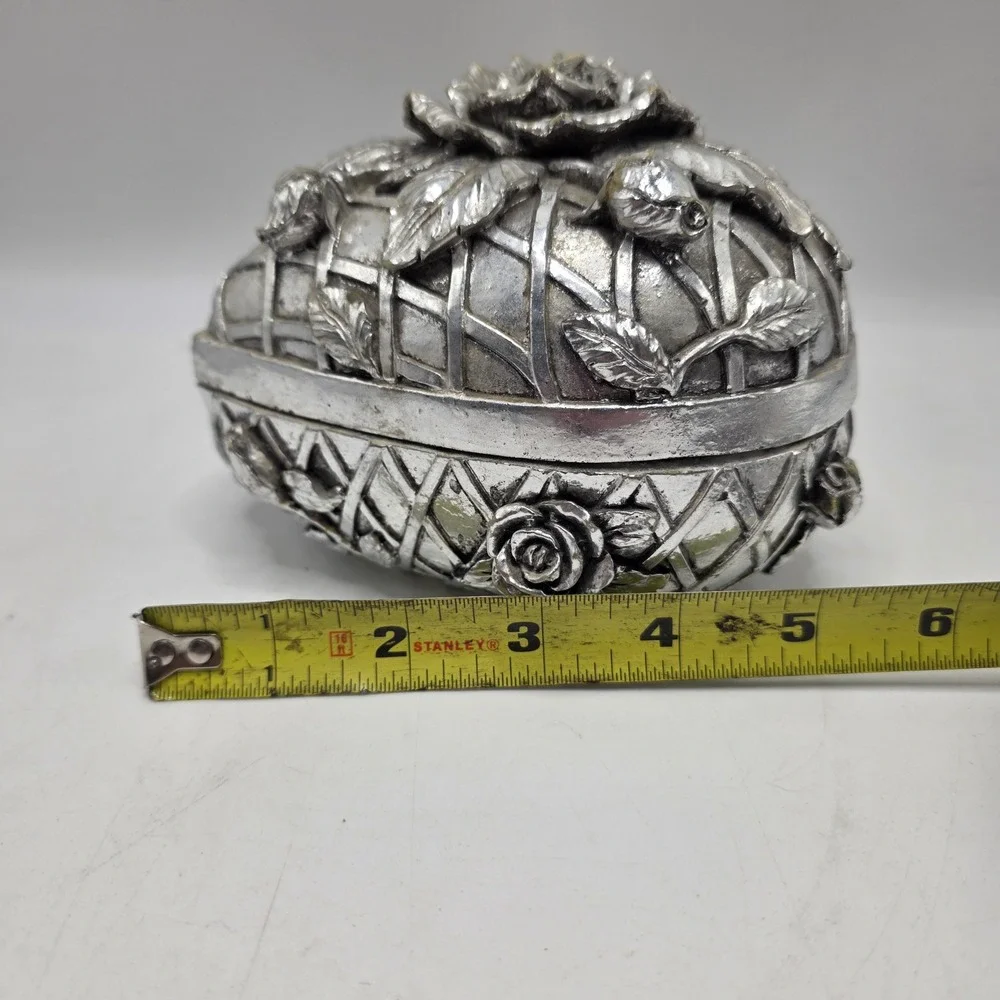 Vintage Silver Heart Trinket Box 3D Rose Floral Ornate Velvet Lined Jewelry Case